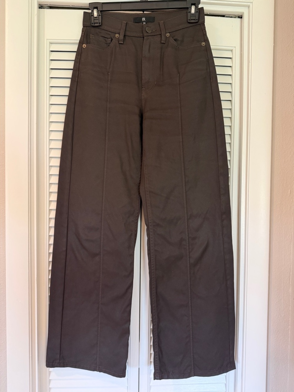 Banana Republic Coated Denim Pintuck Jean 24 Petite